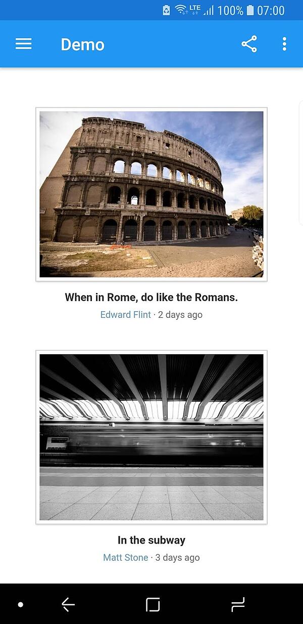 Visualización móvil de una página de fotos creada con el complemento Web2App