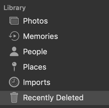 El menú de la biblioteca de iPhoto con Eliminado recientemente seleccionado