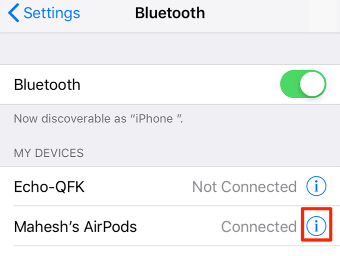 icono i junto a AirPods en Bluetooth