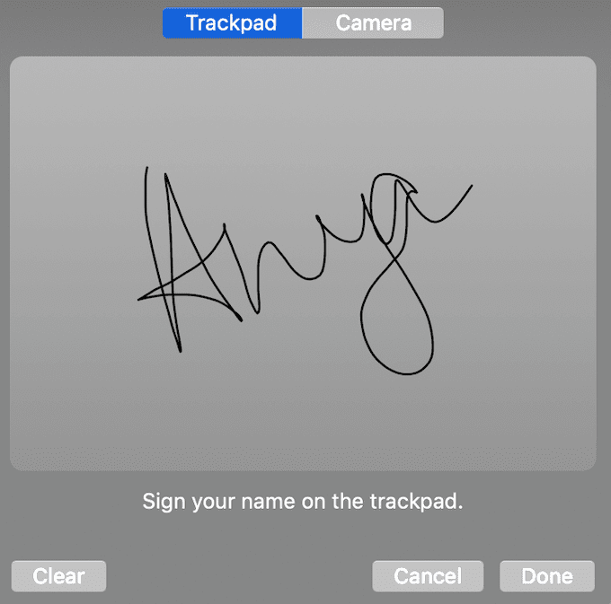 Una firma en el trackpad