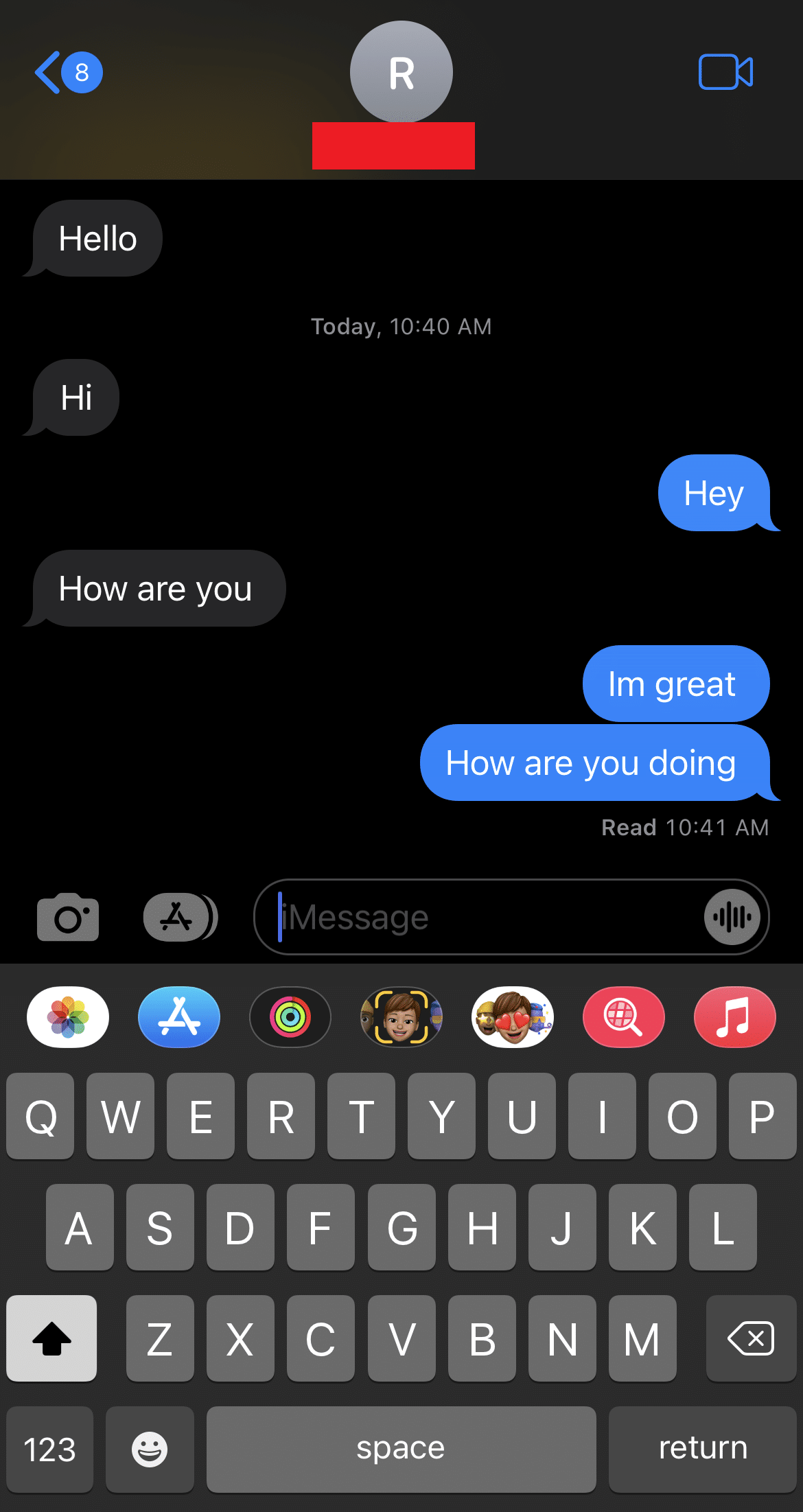 Abre el chat de iMessage. 