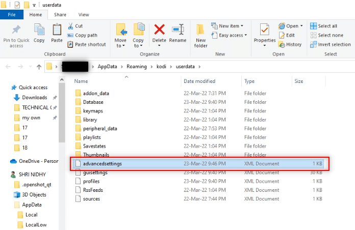 copie el archivo de configuración avanzada en esta ubicación.  como optimizar kodi