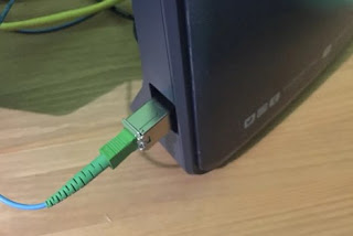 conexión de fibra óptica módem de fibra