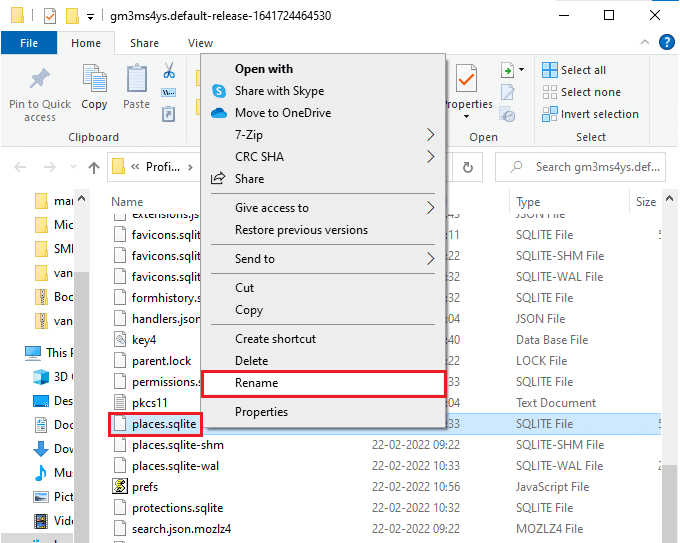 Luego, haga clic con el botón derecho en places.sqlite y cámbiele el nombre a algo como places.sqlite.old