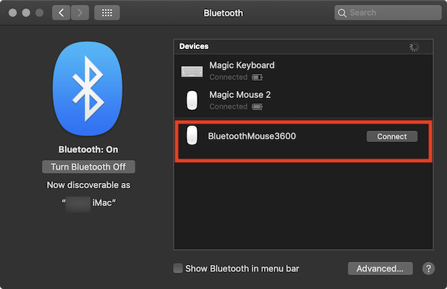 Poner el mouse en modo de emparejamiento permite que tu Mac lo encuentre