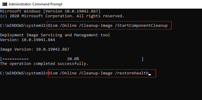Escriba el comando Dism.exe /online /Cleanup-Image /StartComponentCleanup