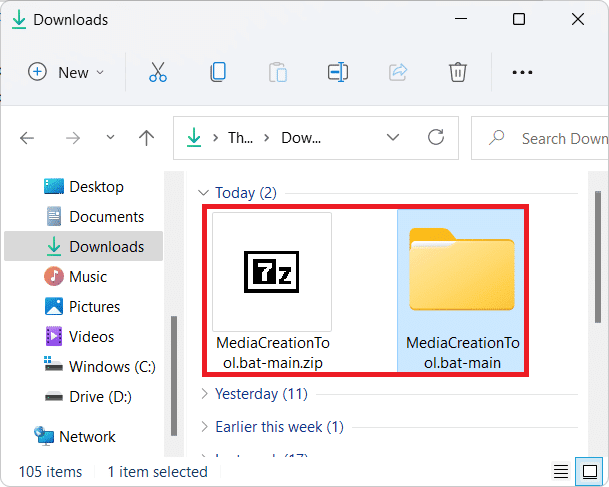 El archivo zip descargado con la carpeta extraída