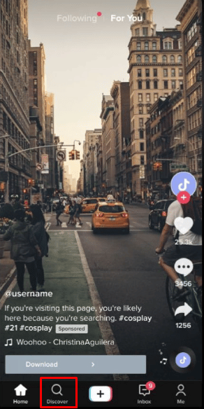 En la barra de menú ubicada en la parte inferior de la pantalla, toque la opción Descubrir |  como ver duetos en tiktok