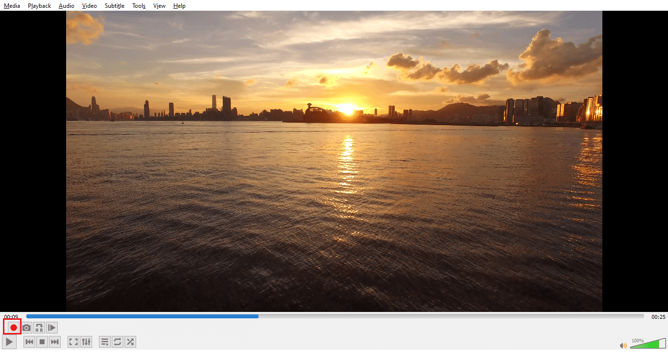 Haga clic en el botón Grabar una vez más para detener la grabación.  Cómo cortar video en Windows 10 usando VLC Media Player