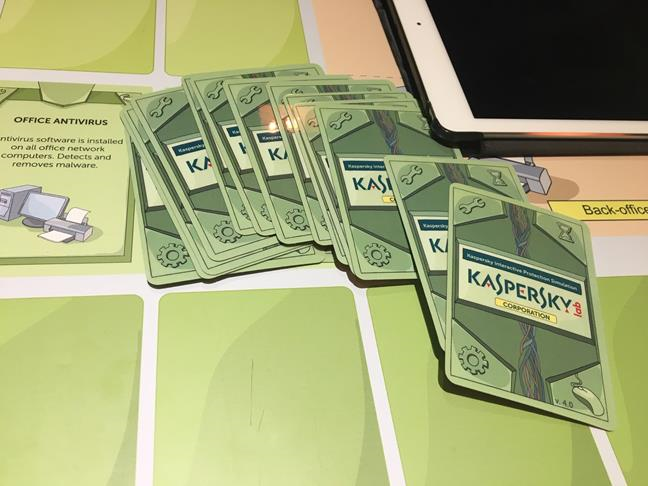 Un juego de mesa con Kaspersky Interactive Protection Simulation