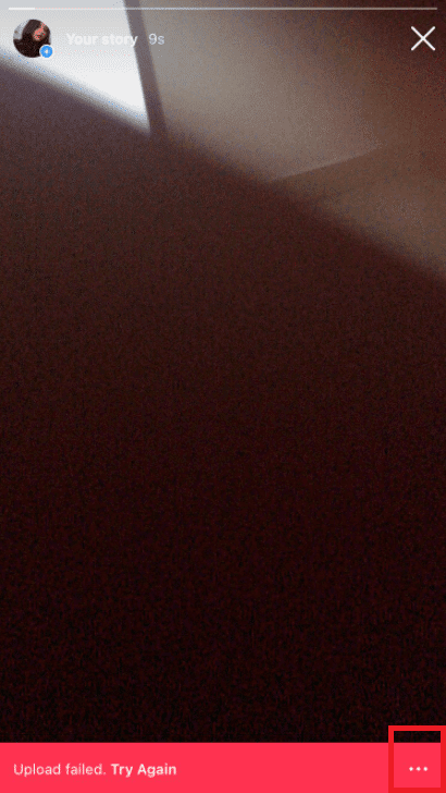 Vuelva a intentarlo tocando los tres puntos adyacentes.  Cómo arreglar la publicación de Instagram atascada al enviar