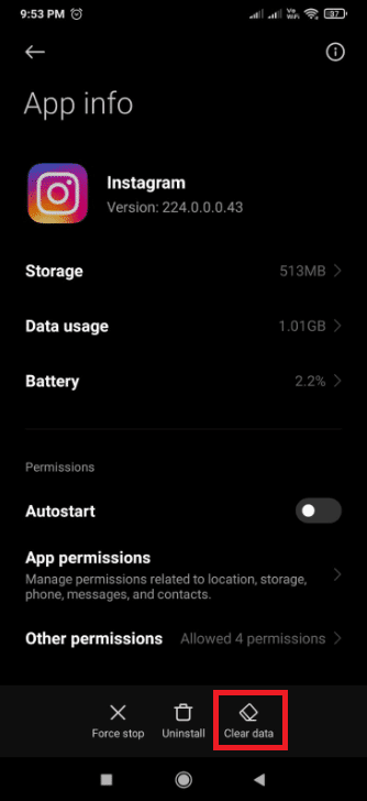 Toca Borrar datos.  Cómo arreglar la publicación de Instagram atascada al enviar