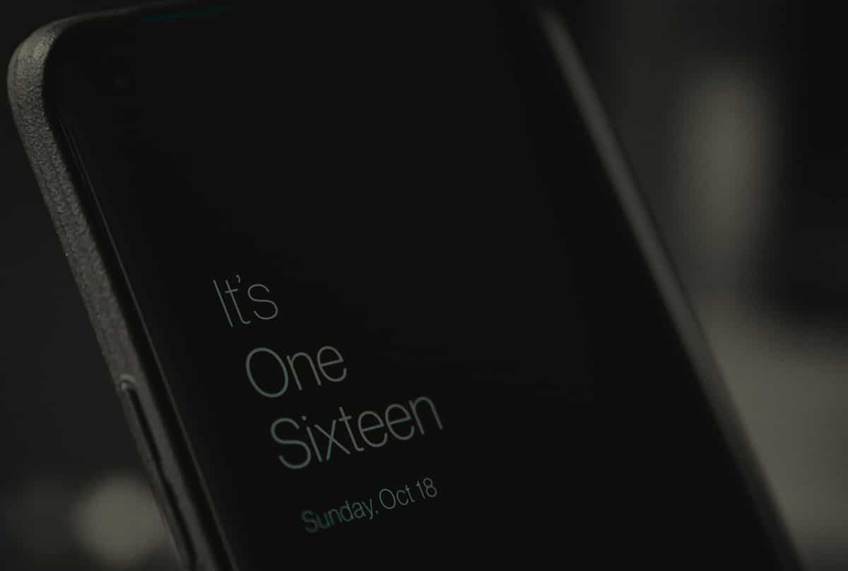 ¿Cómo encender Android siempre a la vista?