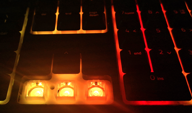 Interruptores de membrana en el Razer Ornata Chroma