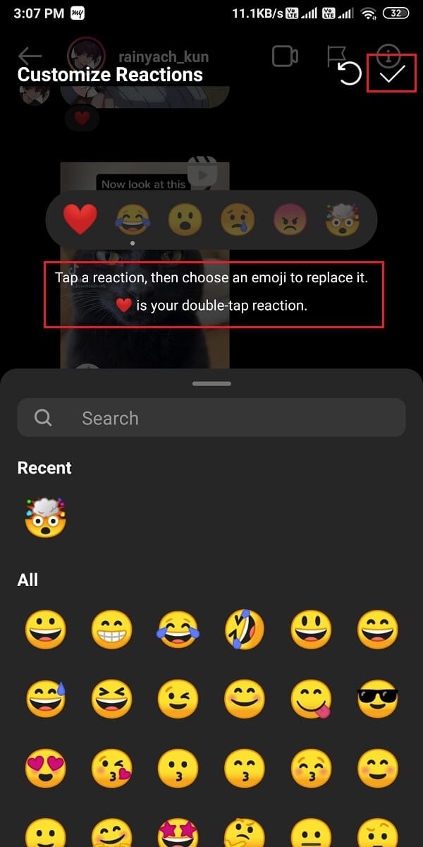 toca el ícono del corazón y elige tu emoji favorito de tu pantalla. | Reacciona a los mensajes de Instagram con emojis personalizados