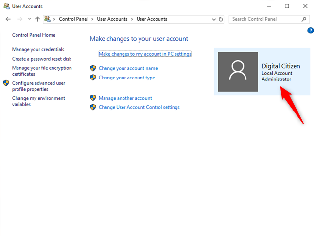 El panel de control de Windows 10 muestra que se está utilizando una cuenta local
