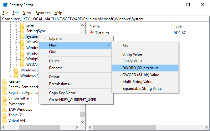 Haga clic derecho en el sistema, luego seleccione Nuevo y seleccione Valor DWORD (32 bits)