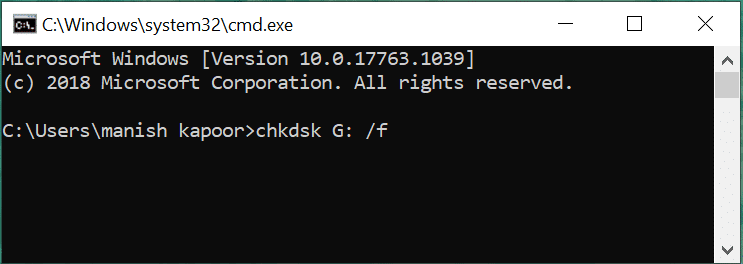 Escriba o copie y pegue el comando: 