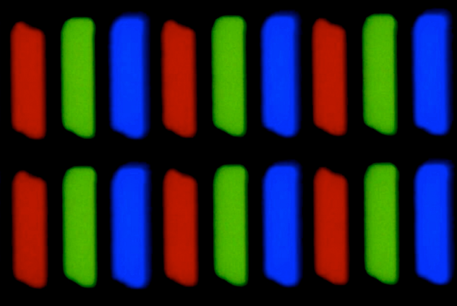 Fuentes de luz RGB de los píxeles en una pantalla