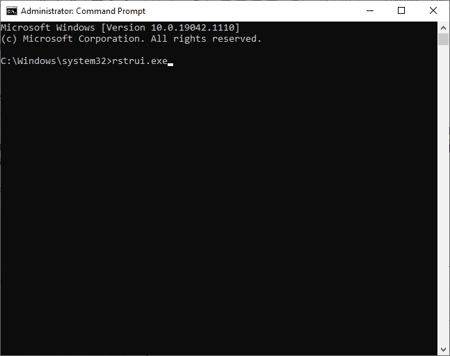 Ingrese el siguiente comando y presione Ingrese el comando rstrui.exe