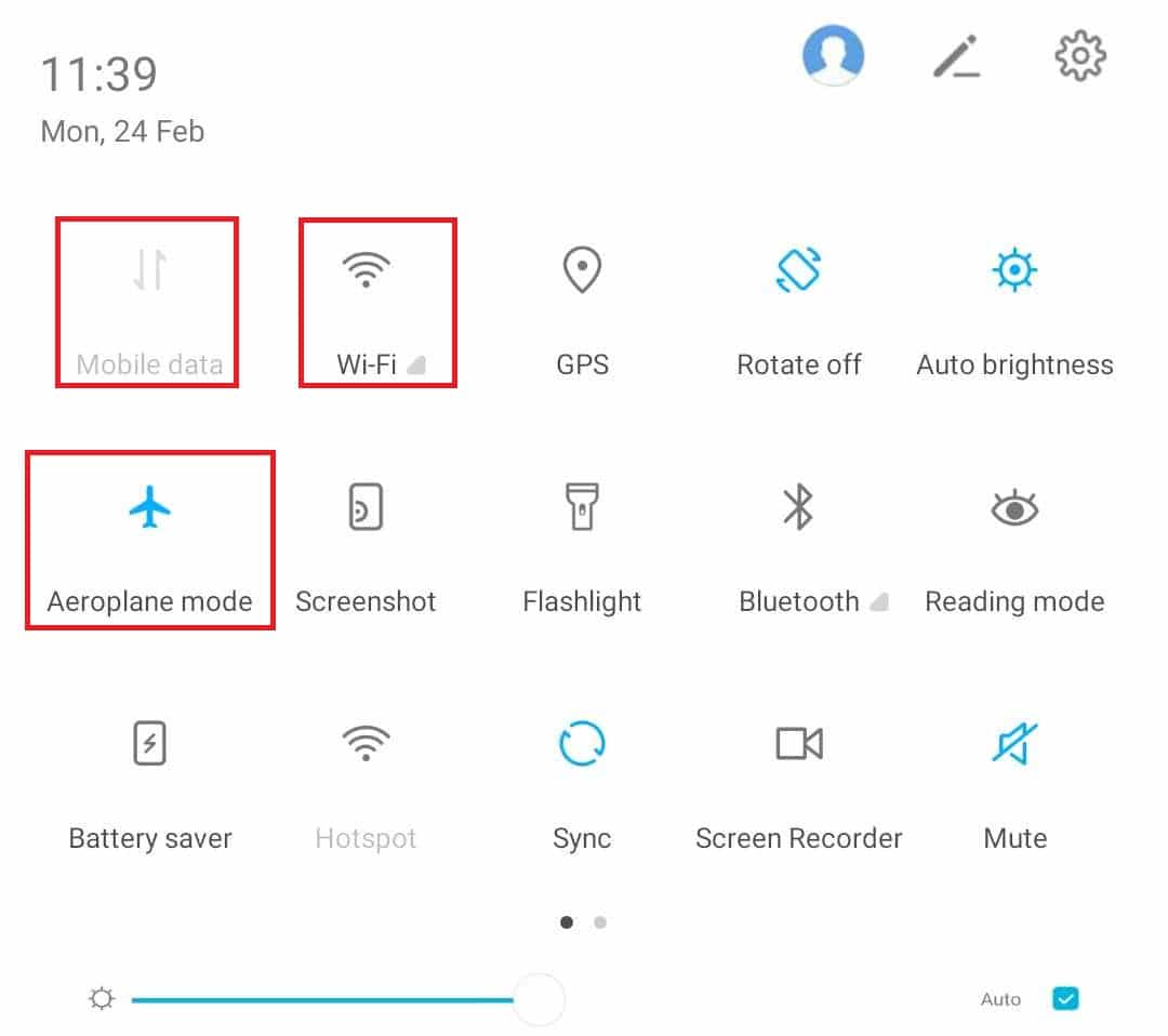 encienda el modo avión en el teléfono inteligente