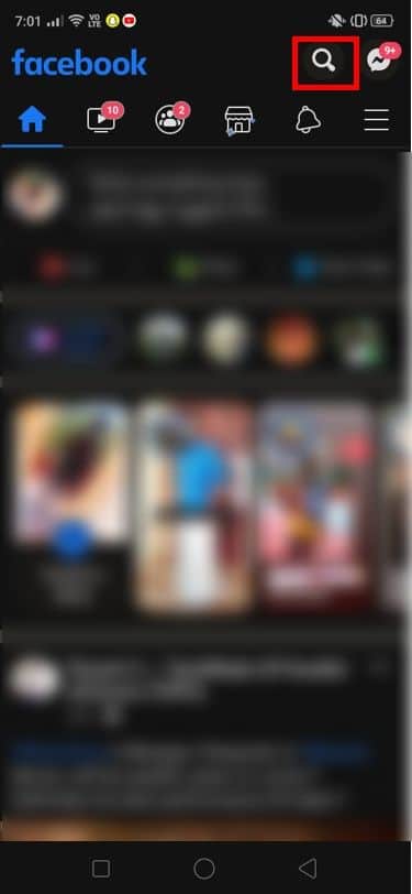 Entra en la aplicación de Facebook y navega hasta el icono de búsqueda