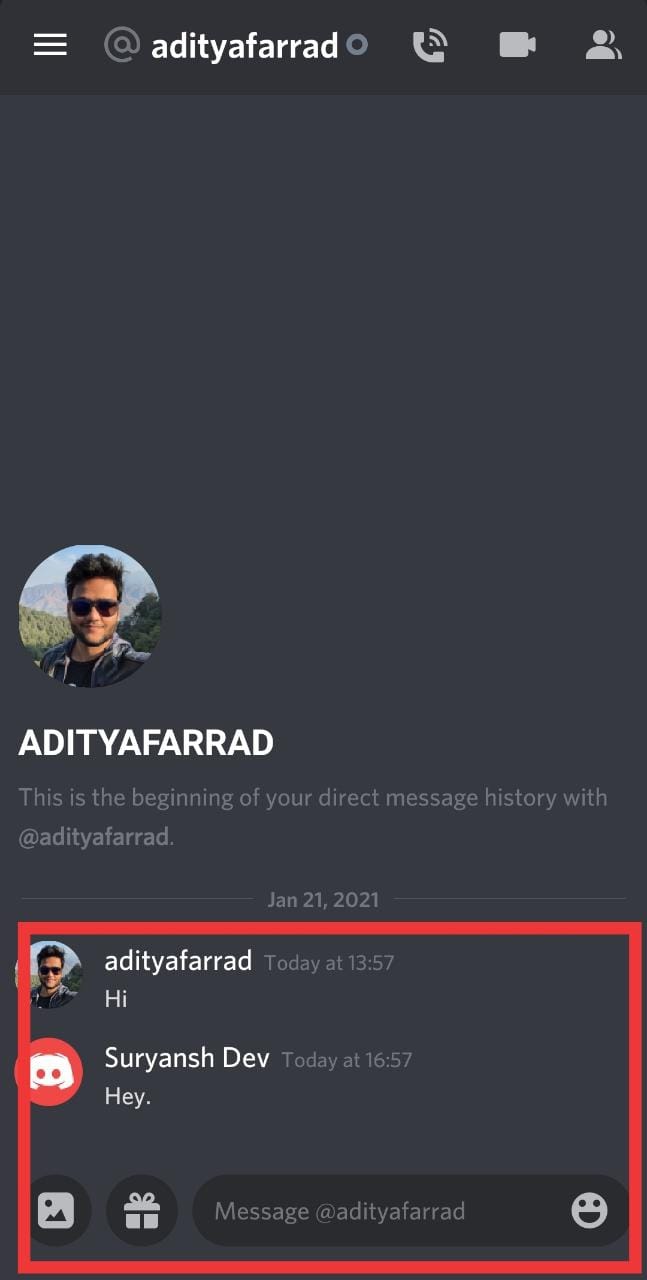 Toque la opción 'Mensaje directo' |  Eliminar todos los mensajes en Discord