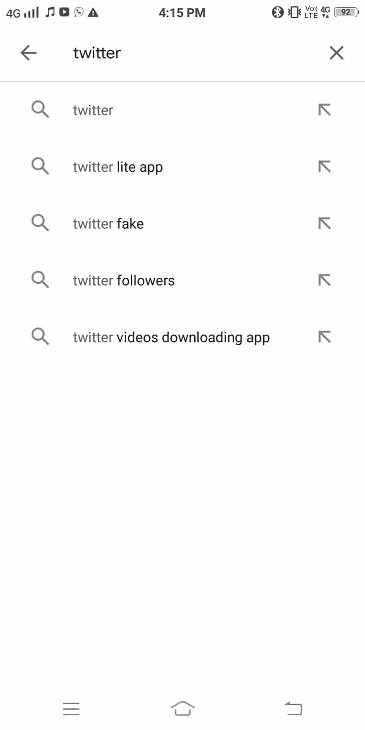 Aquí, escriba Twitter en la barra Buscar aplicaciones y juegos. Los videos de Twitter no se reproducen