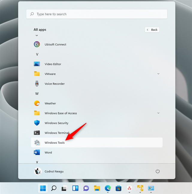 El atajo de herramientas de Windows desde el menú de inicio de Windows 11