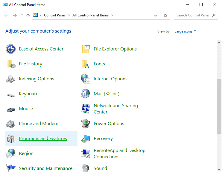 Inicie el Panel de control y seleccione Programas y características |  Arreglar Steam que no descarga juegos
