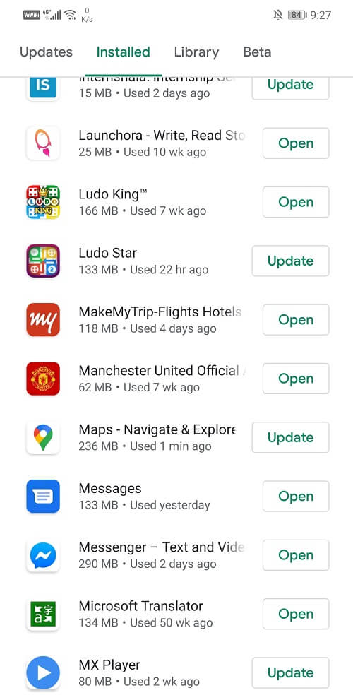 Vaya a la pestaña Instalado y busque Mapas y haga clic en el botón Actualizar