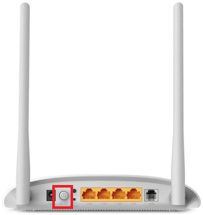 Busque el botón de ENCENDIDO o APAGADO en la parte posterior de su enrutador. Error TVAPP 00100 en Xfinity Stream