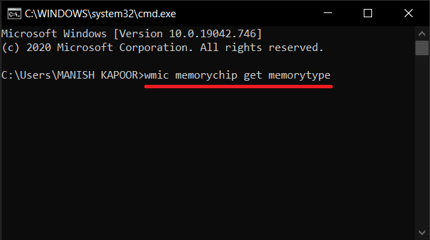 escriba el comando 'wmic memorychip get memorytype' en el símbolo del sistema