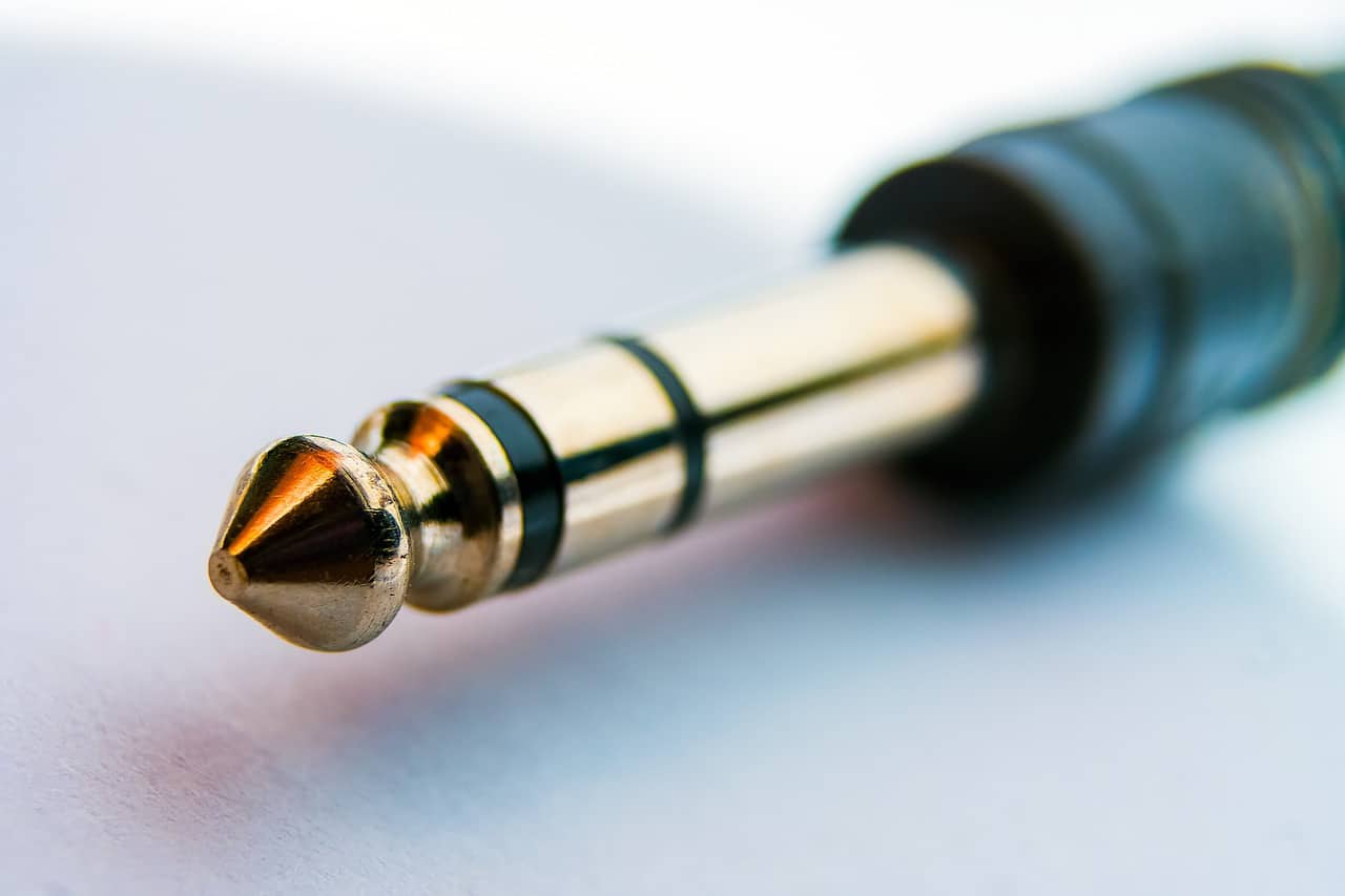 toma de auriculares o enchufe
