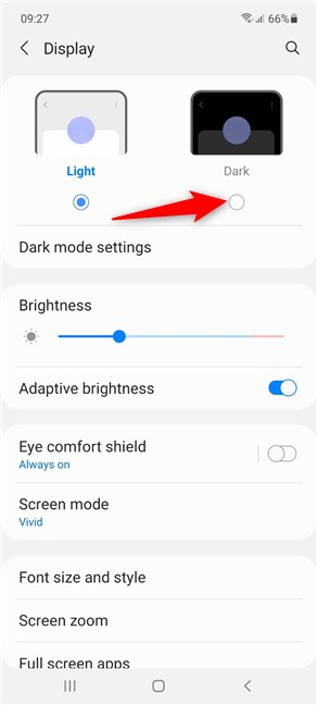 Presione para seleccionar el modo oscuro en Samsung Galaxy
