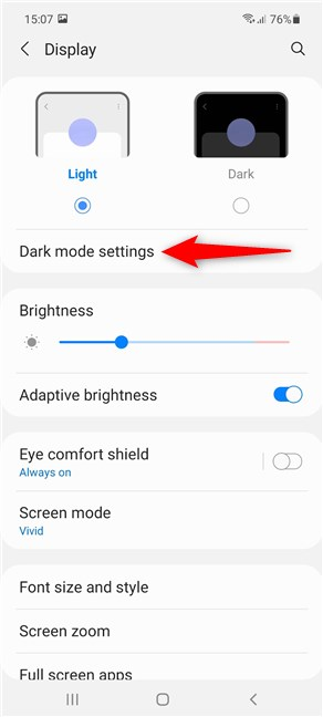 Accede a la configuración del modo oscuro de Android