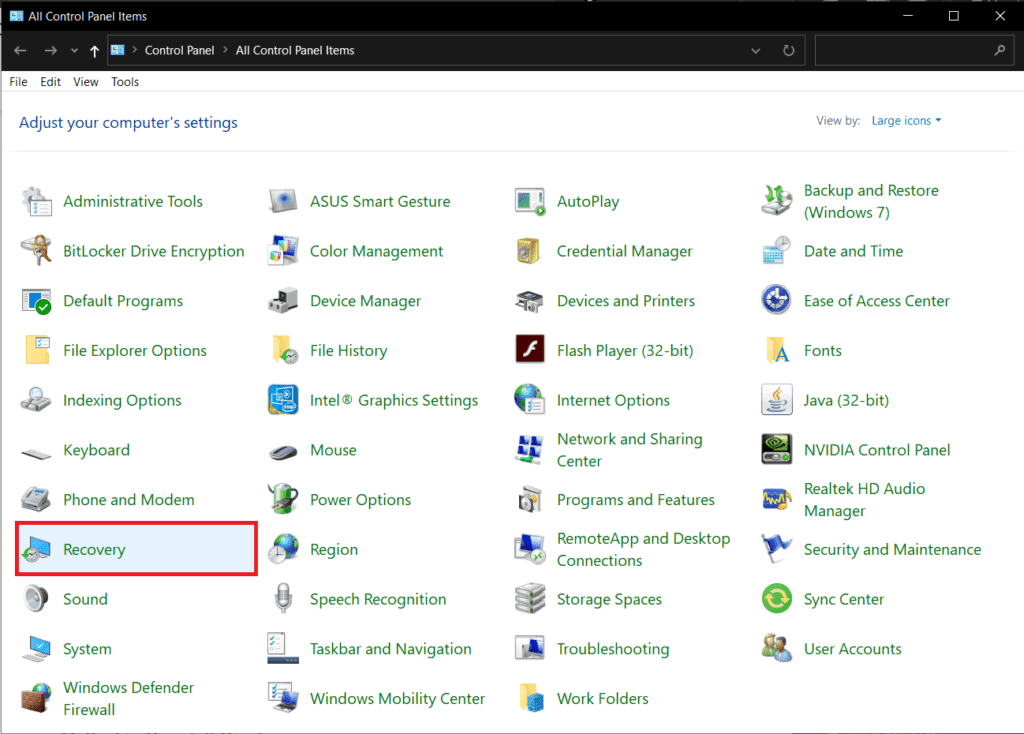 Inicie el Panel de control y seleccione Recuperación