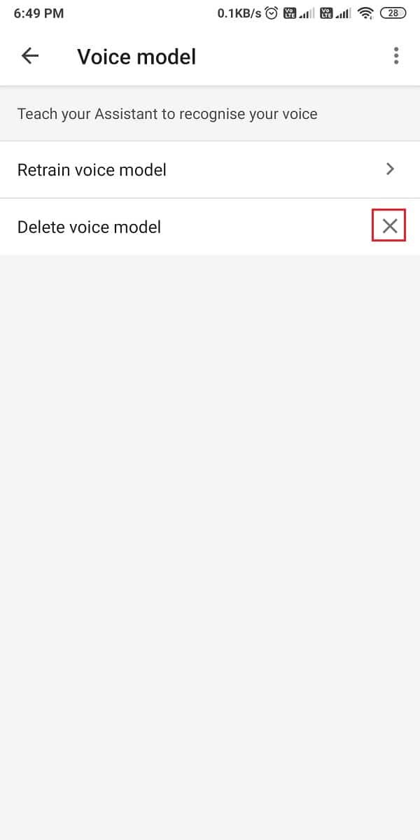 toque la cruz junto a 'eliminar modelo de voz' para eliminarlo.