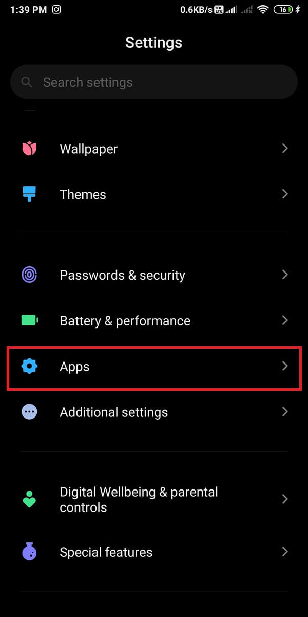 Ubique y abra 'Aplicaciones y notificaciones'.  |  Arreglar el Asistente de Google que no funciona en Android