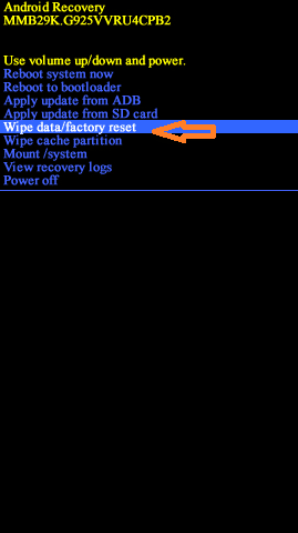 Aparecerá la pantalla de recuperación de Android en la que deberá seleccionar Borrar datos/restablecimiento de fábrica.