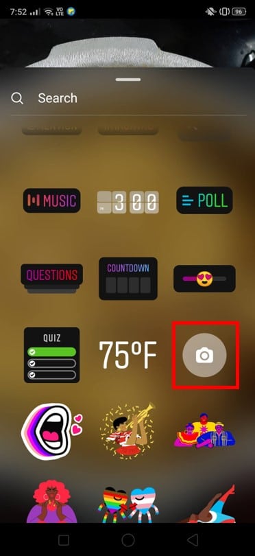 Podrá ver un símbolo con una cámara en él.  Haz click en eso.