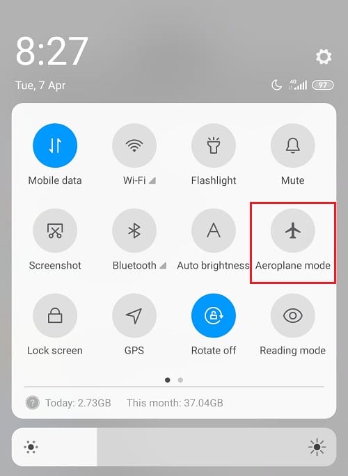 Espere unos segundos y luego vuelva a tocarlo para desactivar el modo Avión. | Arreglar Google Maps que no muestra direcciones en Android