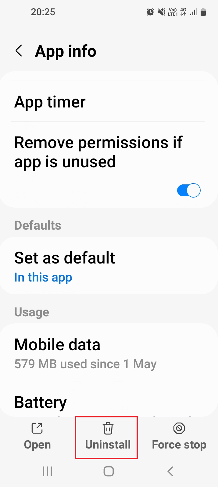 Toque el botón Desinstalar.  Solucionar el error 4 310 de Sling TV