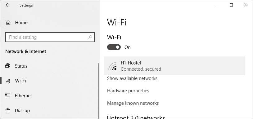 Haga clic en Wi-Fi en el panel izquierdo y seleccione la conexión requerida