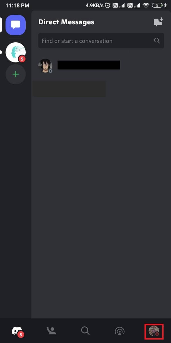 Vaya a la configuración de usuario haciendo clic en el icono de engranaje visible en la esquina inferior izquierda de la pantalla.
