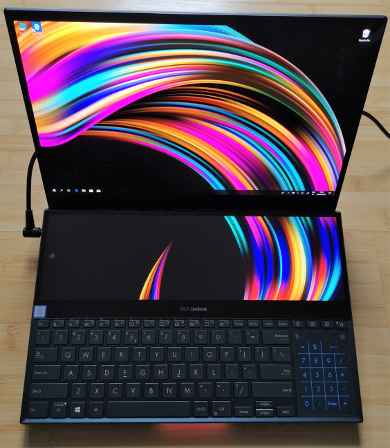 ASUS ZenBook Pro Duo funciona con redes Wi-Fi 6
