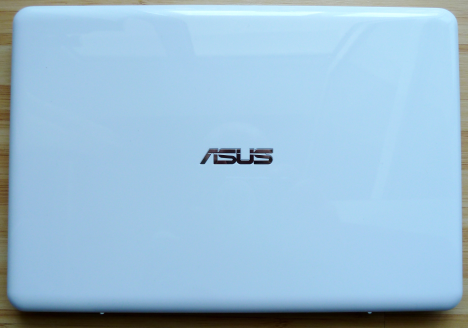 ASUS, EeeBook X205TA, netbook, revisión, rendimiento, puntos de referencia