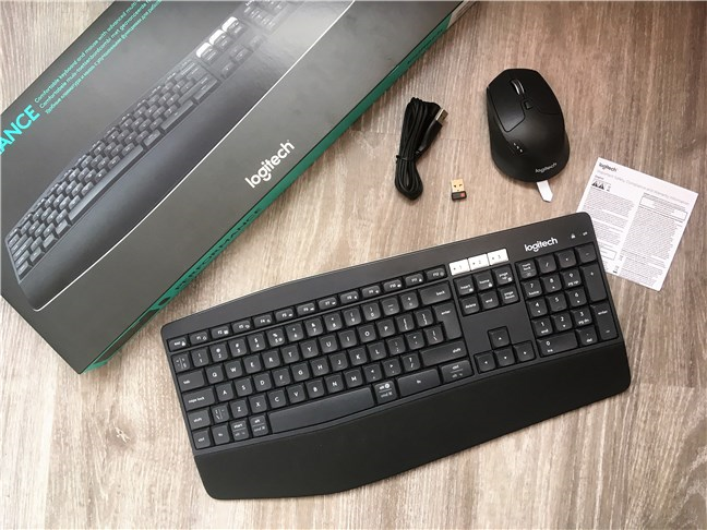 Rendimiento de Logitech MK850: contenido de la caja
