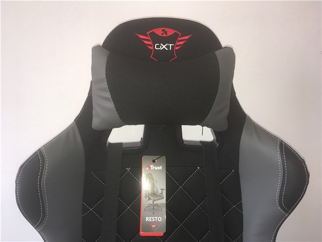 La almohada cervical de la silla gaming Trust GXT 707 Resto V2