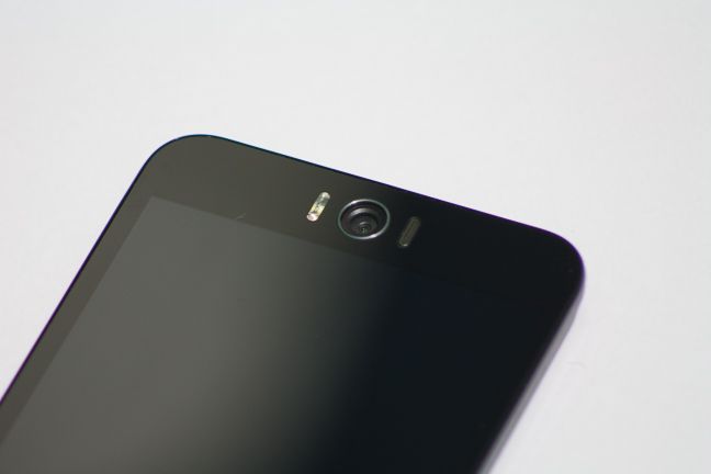 ASUS, ZenFone Selfie, revisión, Android, teléfono inteligente, rango medio, puntos de referencia, cámara
